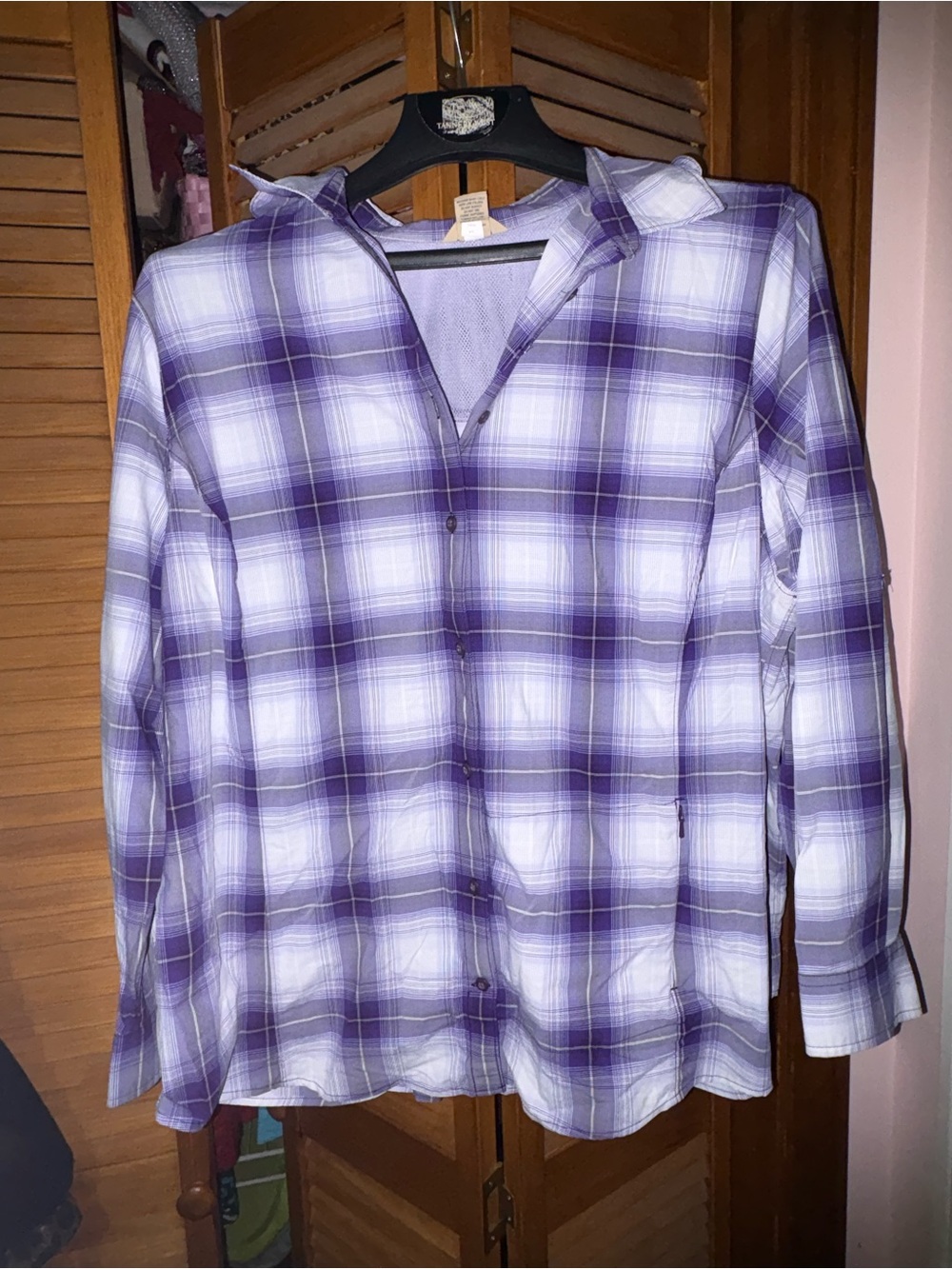 Duluth plaid shirt.